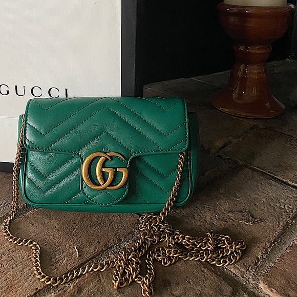 gucci marmont emerald green